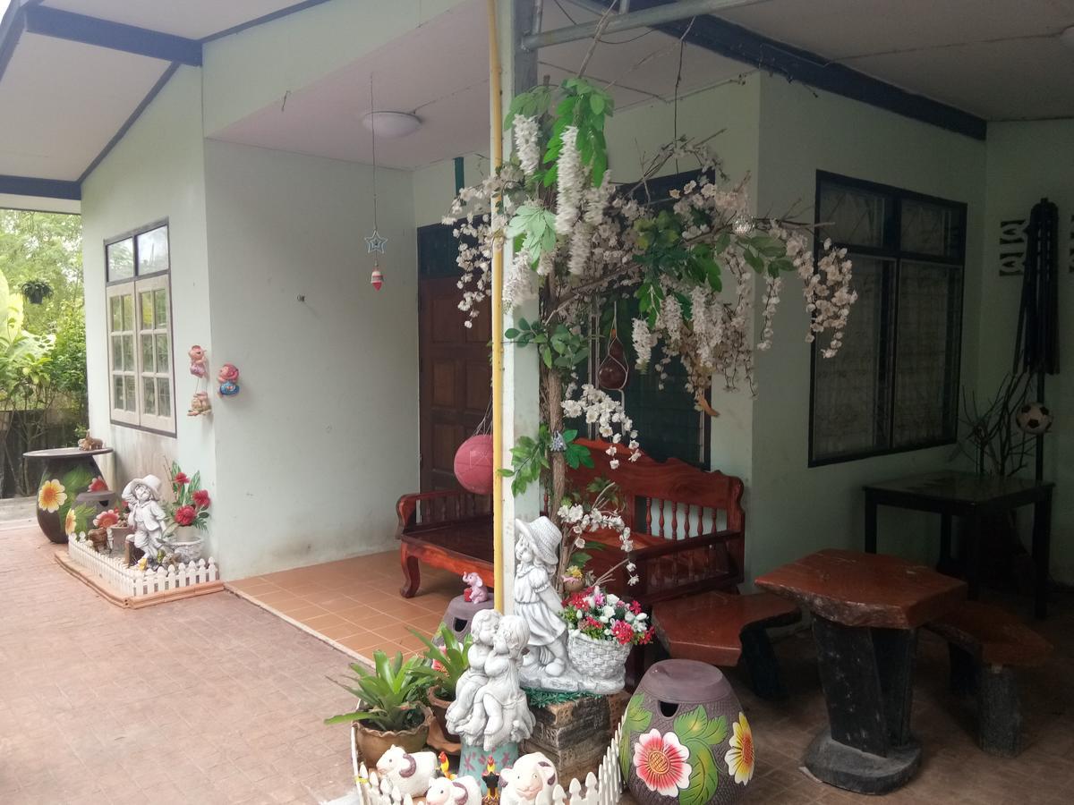 Garden Homestay Σούρατ Τανί Εξωτερικό φωτογραφία