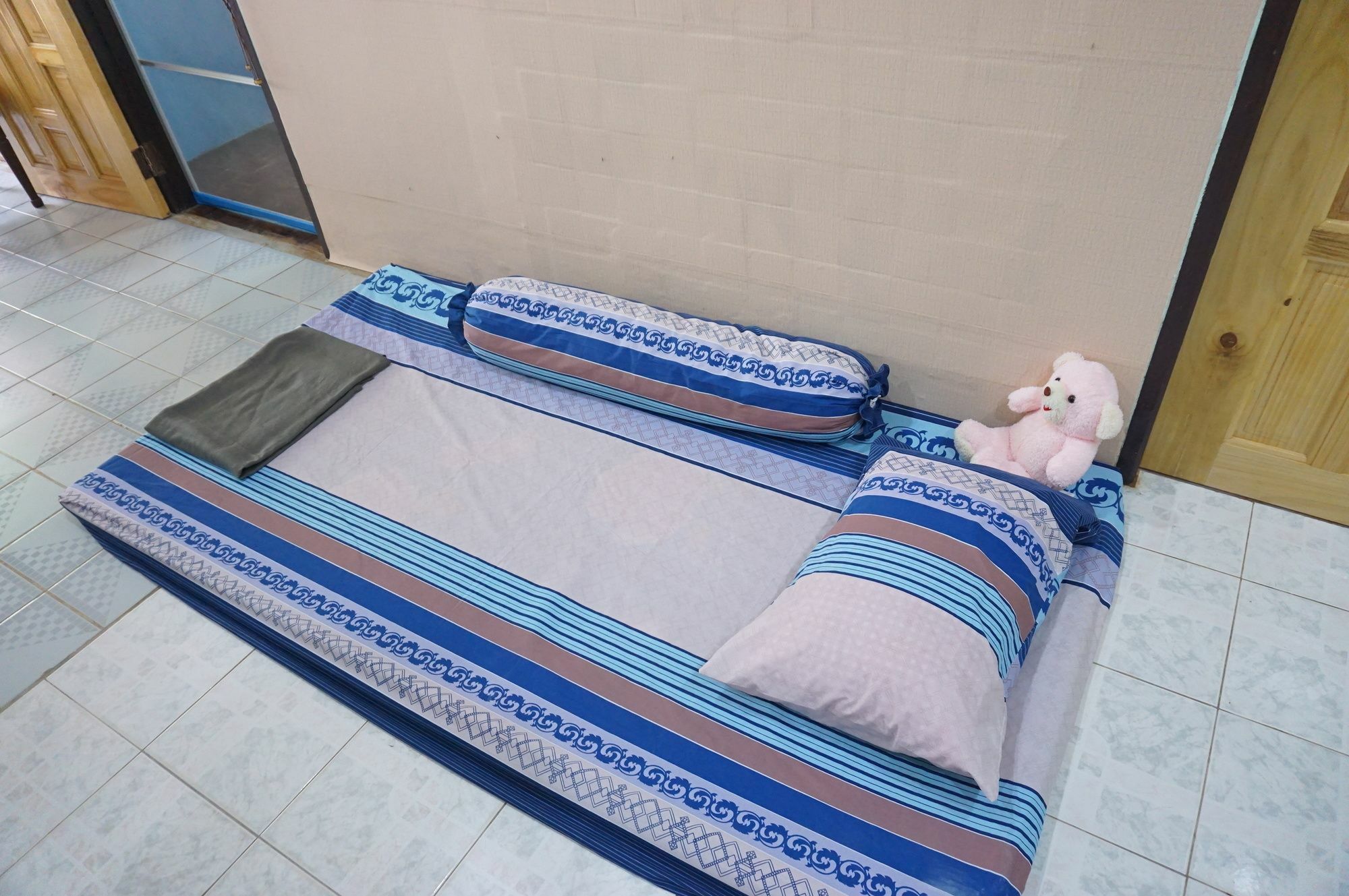 Garden Homestay Σούρατ Τανί Εξωτερικό φωτογραφία
